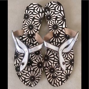 Brown& Silver Straps & Floral Pattern Sandals, 7.5